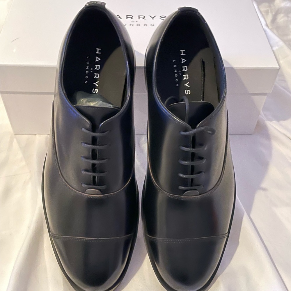 HARRYS OF LONDON
Profit Cap Toe Leather Dress Shoes